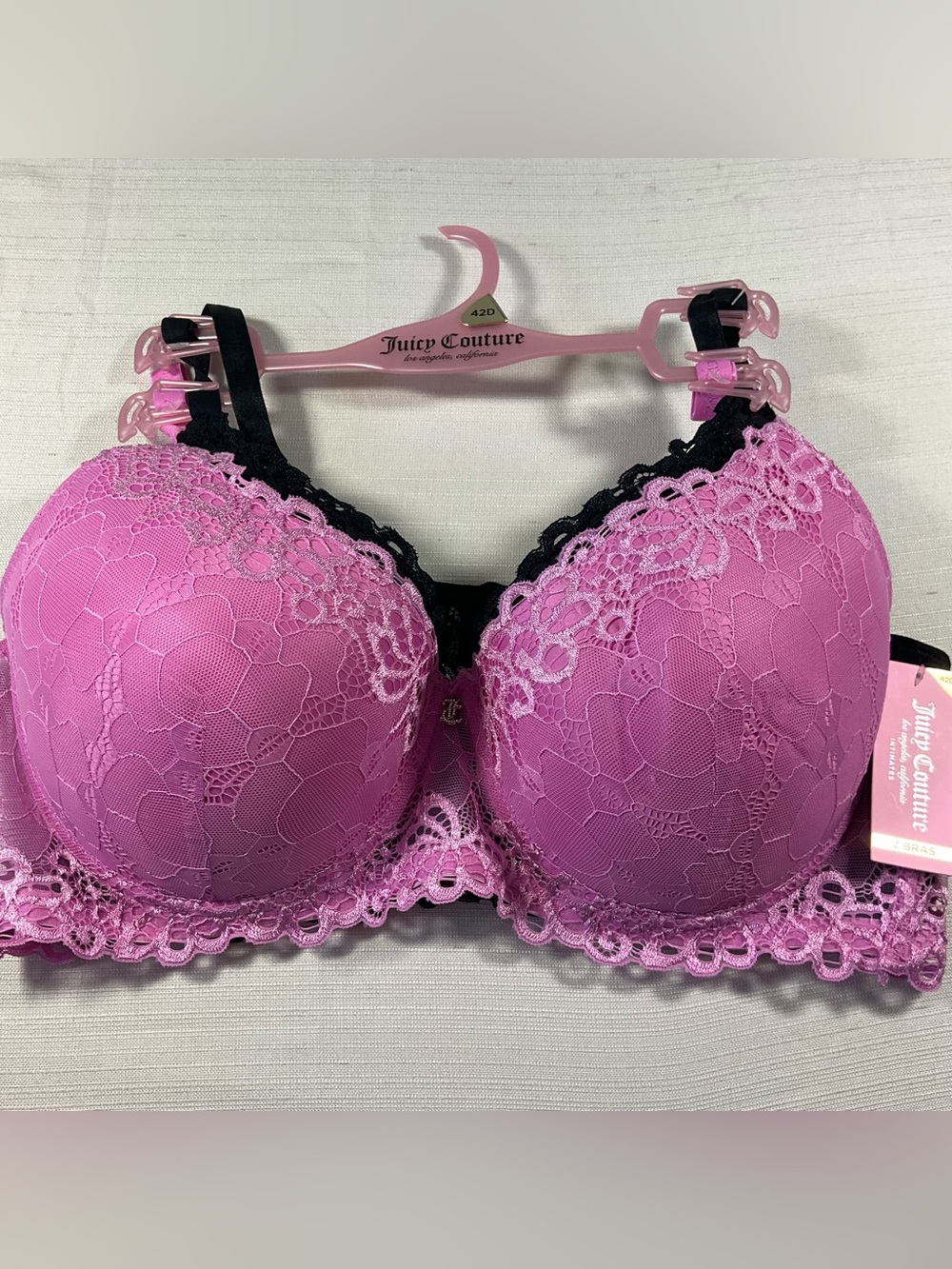 NWT JUICY COUTURE 2pc Pink & Black Lace Underwire Light Padded Bras Women’s 42D